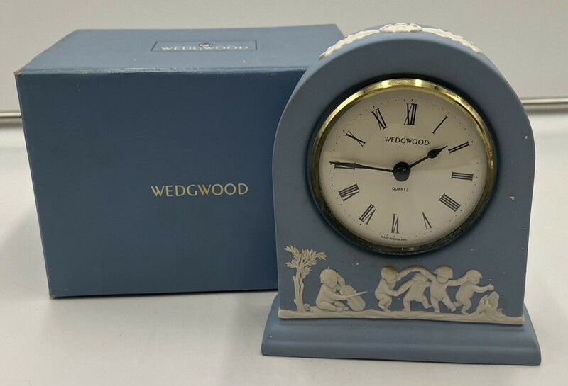 o1341R WEDGWOOD ウェッジウッド 置時計 不動 インテリア