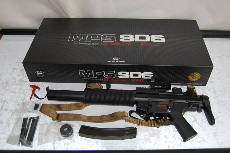 簡易動作確認済　東京マルイ　次世代　電動ガン　MP5SD6　ドットサイト　スリング 付き　MP5　エアガン