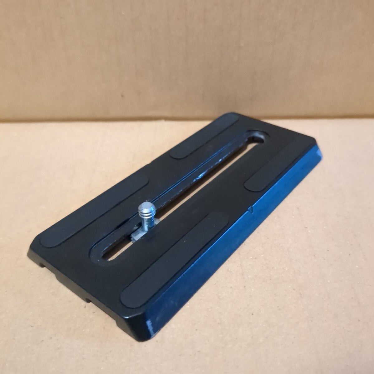 Vinten 純正　プレート