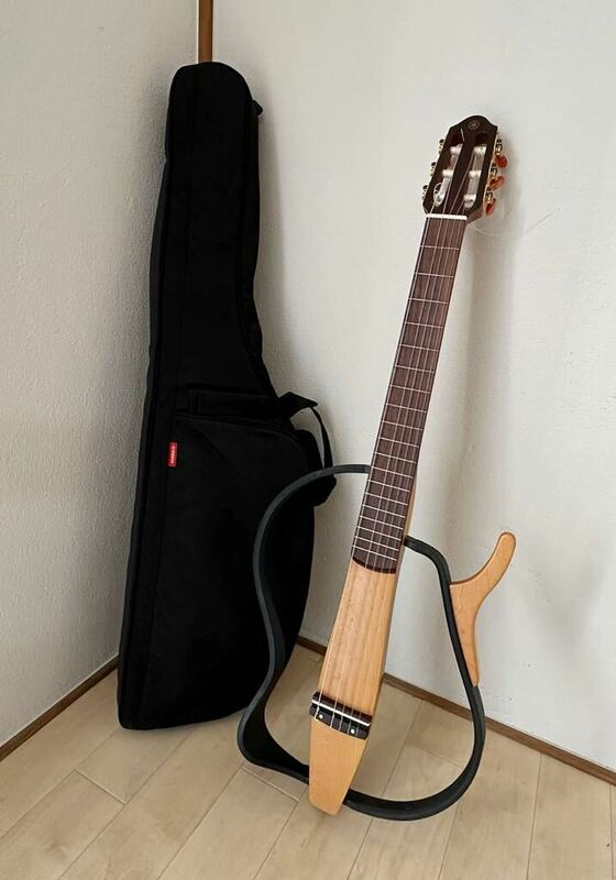 (4388P) YAMAHA ヤマハ　サイレントクラシックギター　SLG-100N ジャンク