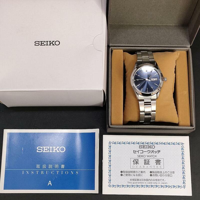 極美品【稼働品】SEIKO　セイコー　7N43　ネイビー　シルバー　クォーツQZ