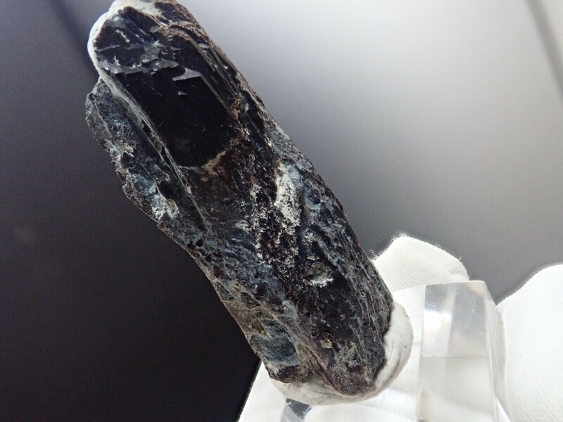 【見応えある大きな結晶】ネプチュナイト　海王石　原石　標本
