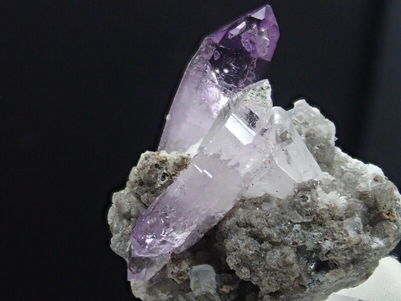 【造形美】ベラクルスアメジスト　紫水晶　原石　標本