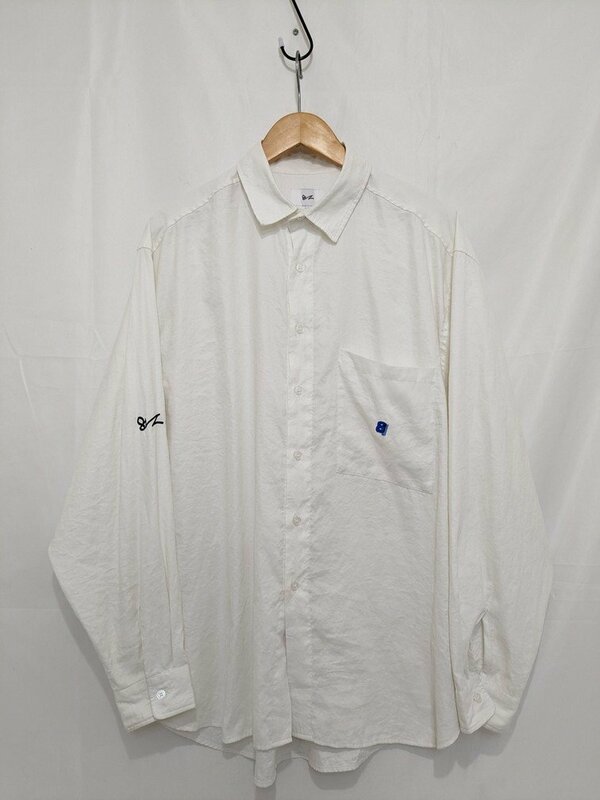 81teez ハイチーズ ワンポイント刺繍 オーバーサイズボタンシャツ 長袖 サイズ：L カラー：ホワイト