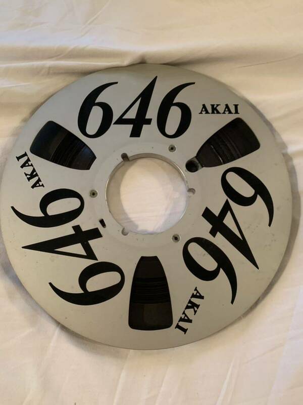 オープンリールテープ用メタルリール 10号 AKAI 646 アカイ バックコート