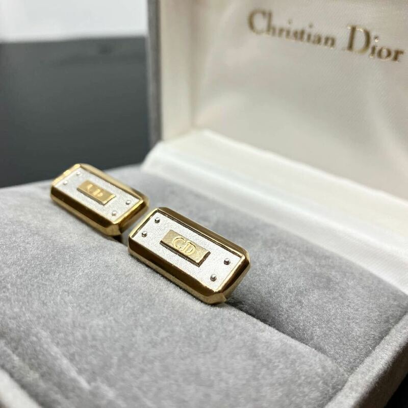 【クリスチャンディオール】Christian Dior CD ロゴ カフス カフスボタン ゴールドカラー 紳士 小物 ビジネス（20240584）