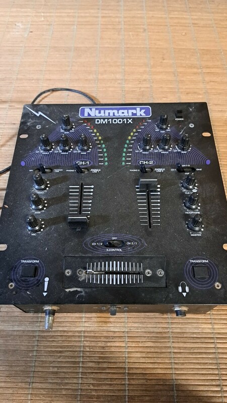 NUMARK ディスコミキサー DM1001X DJミキサー ミキサー DJ 音響機器 音楽 機材 (E)