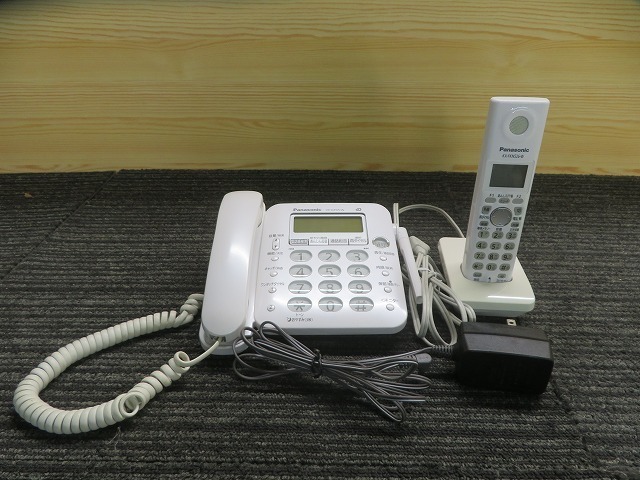 R☆Panasonic　パナソニック コードレス電話機　VE-GP35DL　KX-FKN526-W ◎現状品