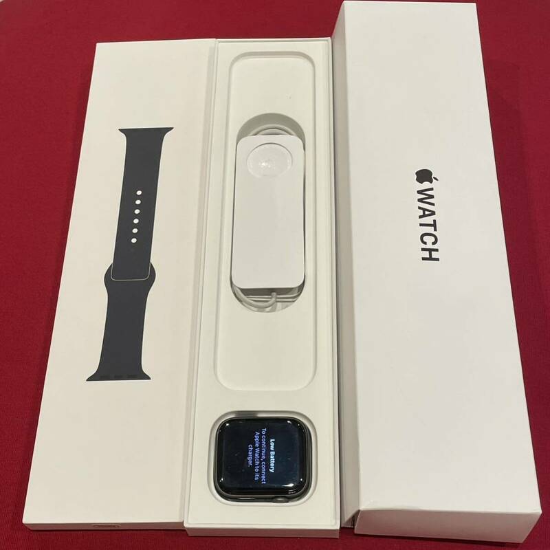 ⑧ 良品　Apple Watch SE GPSモデル 44mm スペースグレイ　アップルウォッチ アップル(Apple) MKQ63J/A Apple Watch SE スマートウォッチ