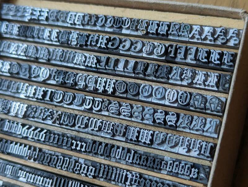 大容量 14pt Random alphabet 古書体 Special メタルスタンプ アルファベット レザークラフト 活字 刻印 アートスタンプ