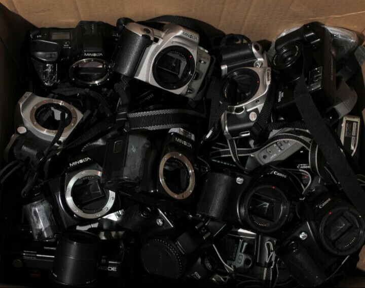 カメラ/一眼レフ/ビデオカメラ/レンズなど 大量 まとめ 未チェック ジャンク 現状品 Canon/Nikon/Olympus/Minolta