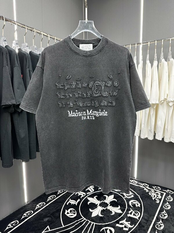 Maison Margiela マルタンマルジェラ メンズ　Tシャツ　半袖　文字ロゴ　S-XL　サイズ選択可能　MM6 xx5464