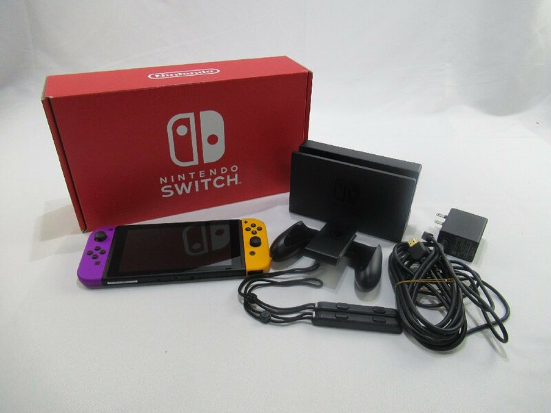 ★【B送900円】　322　Nintendo Switch　ニンテンドースイッチ　本体　一式　箱付き　通電確認・初期化済み