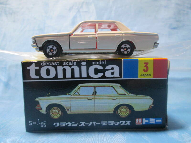 トミカ №3　黒箱 復刻版 クラウン　スーパーデラックス　30周年復刻版 ヴィンテージ　ミニカー　