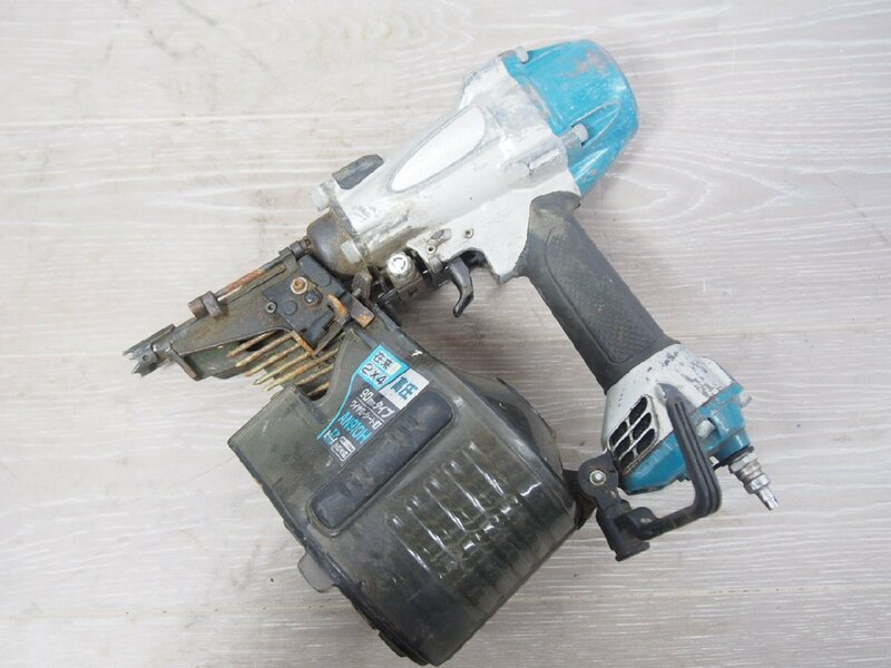 ☆【1R0430-2】 makita マキタ 高圧エア釘打機 AN910H ジャンク