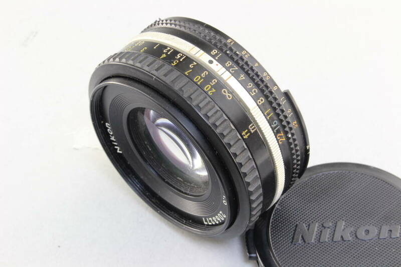 C (実用品) Nikon ニコン AI-S NIKKOR 50mm F1.8 初期不良返品無料 領収書発行可能