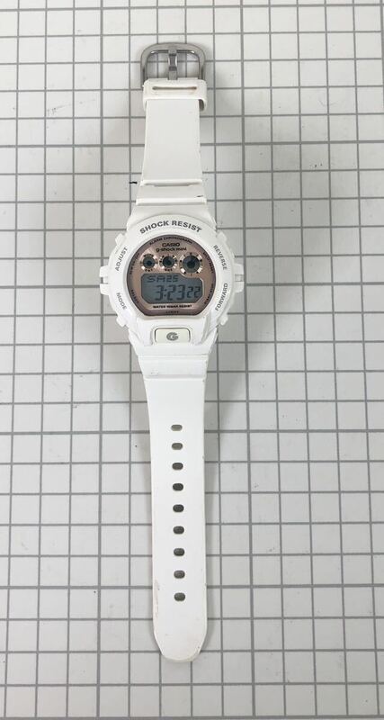 G-SHOCK CASIO 腕時計 ホワイト　クォーツmini m-20