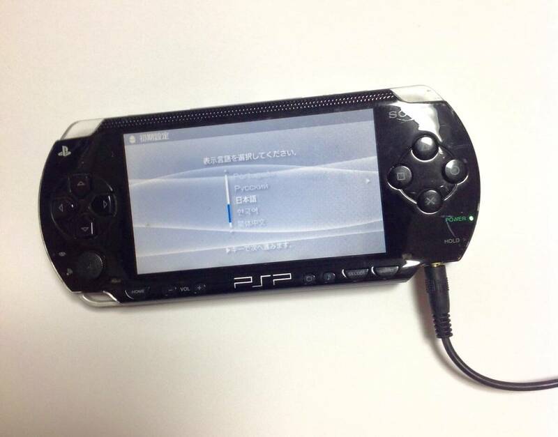 中古ジャンク品 PSP1000 バッテリー無し