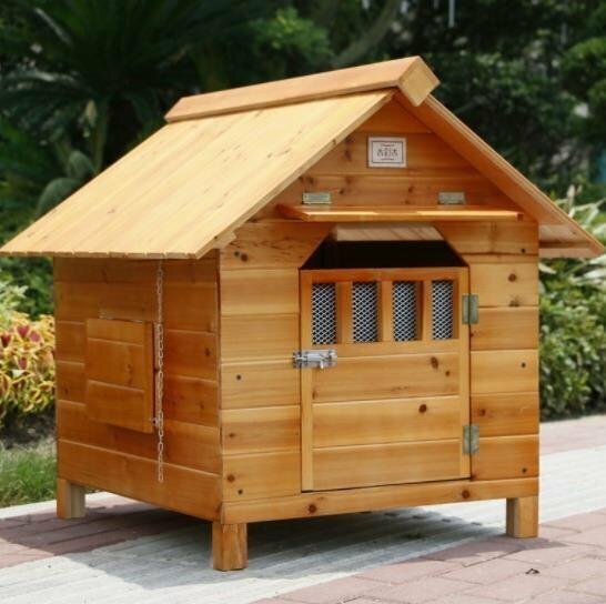 屋外用 耐候性 木製 犬小屋 ペットハウス ドッグハウス 犬舎 三角屋根 脚付き 小型犬 中型犬 通気性 組み立て 夏は涼しく冬は暖かい