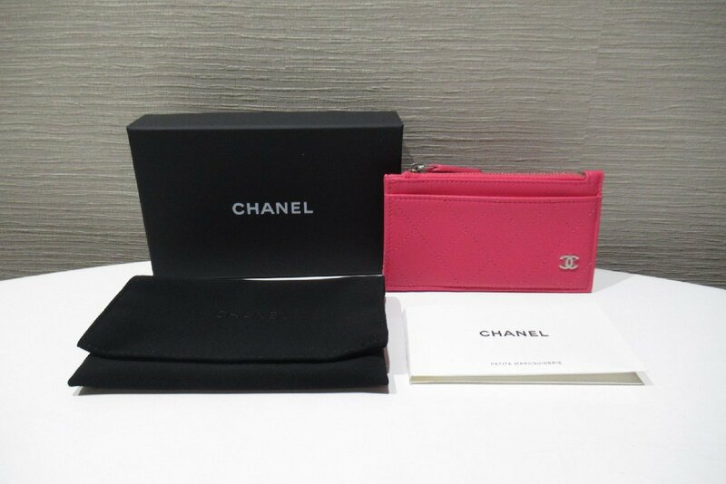 【美品】 CHANEL シャネル カードケース コインケース マトラッセ ピンク シルバー金具 BOX SAランク BRB・バッグ・財布