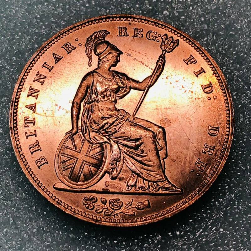ヨーロッパ古銭　金貨　1851年イギリス　重さ約18.42g ヴィクトリア女王　ヤングヘッド／シールドタイプ　１ソブリン金貨 