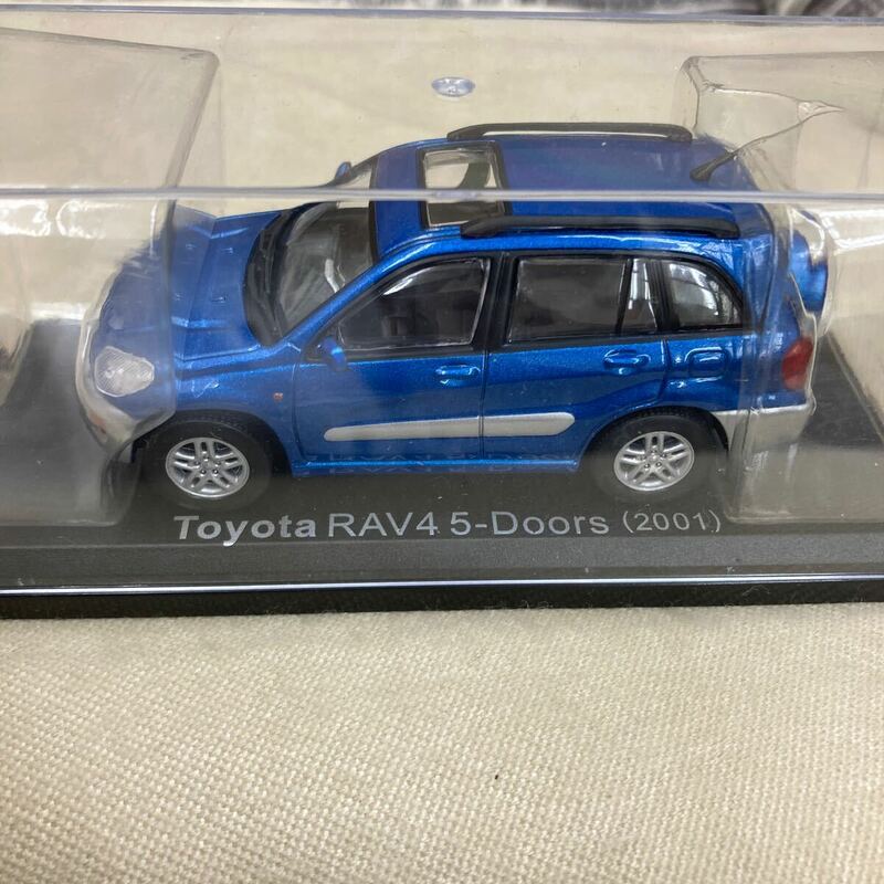 国産名車コレクション 1/43　トヨタ　RAV4 　2001