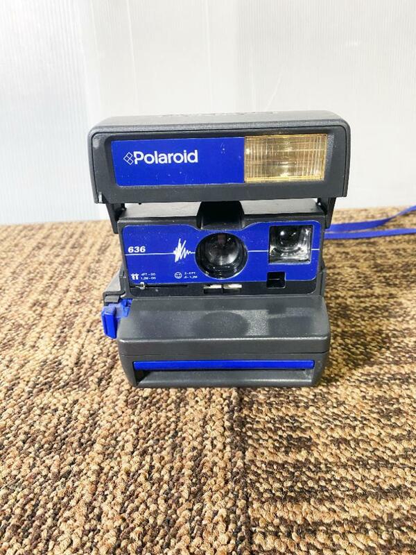 ★ジャンク扱い品 中古★ポラロイドカメラ Polaroid 636 インスタントカメラ フィルムカメラ ブルー【polaroid 636】DG36