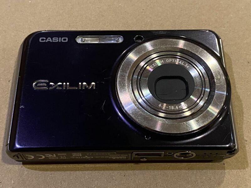 ☆CASIO カシオ コンパクトデジタルカメラ EXILIM EX-S770 ブラック