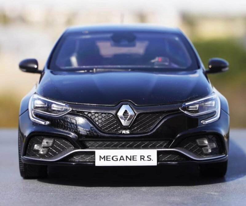 ▲1/18 NOREV Renault Megane RS