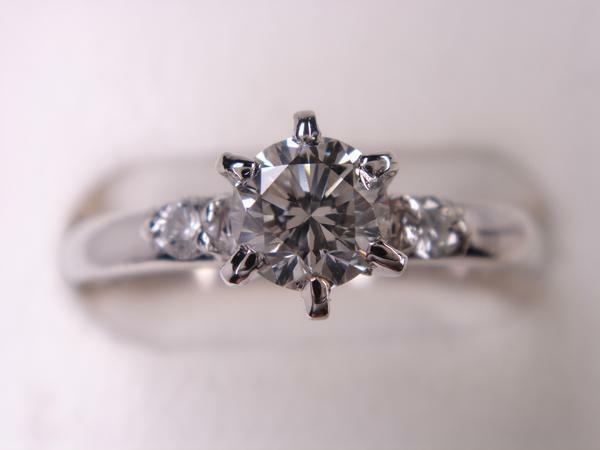 ★新品・送料無料★ブライダル（婚約）リング★０．２８６ｃｔ★