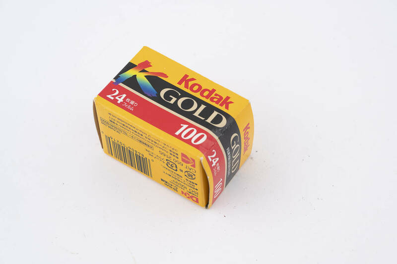 kodak GOLD 100 24枚どり　35mm フィルム　有効期限切れ