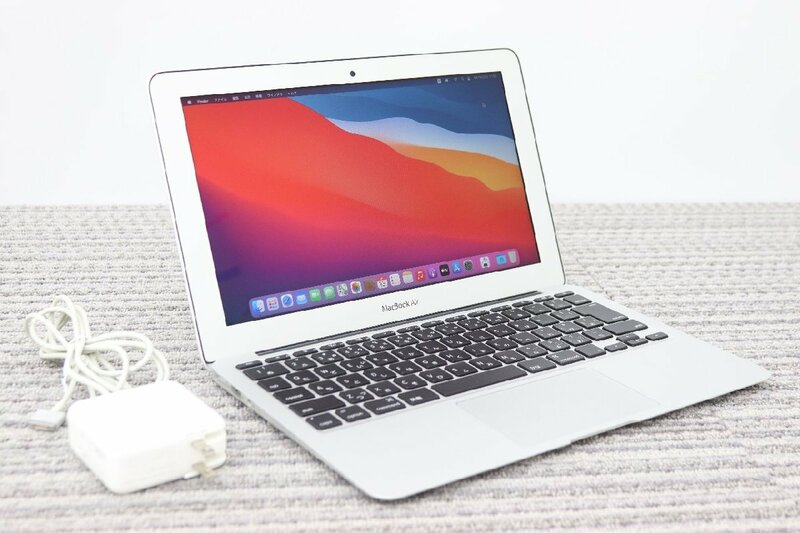 N【2013年！i5】Apple / MacBook Air A1465(11-inch,Mid2013) / CPU：core i5-1.3GHz / メモリ：8GB / SSD：128GB