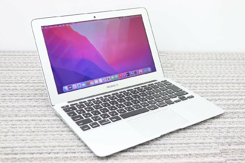 N④ 1円♪【2015年！i5】Apple / MacBook Air A1465(11-inch,Early2015) / CPU：core i5-1.6GHz / メモリ：4GB / SSD：128GB