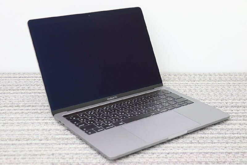 N①TN3【ジャンク品】Apple/MacBook ProA1989(13-inch,2018,FourThunderbolt 3ports ) / 基盤なし / 外側のみ