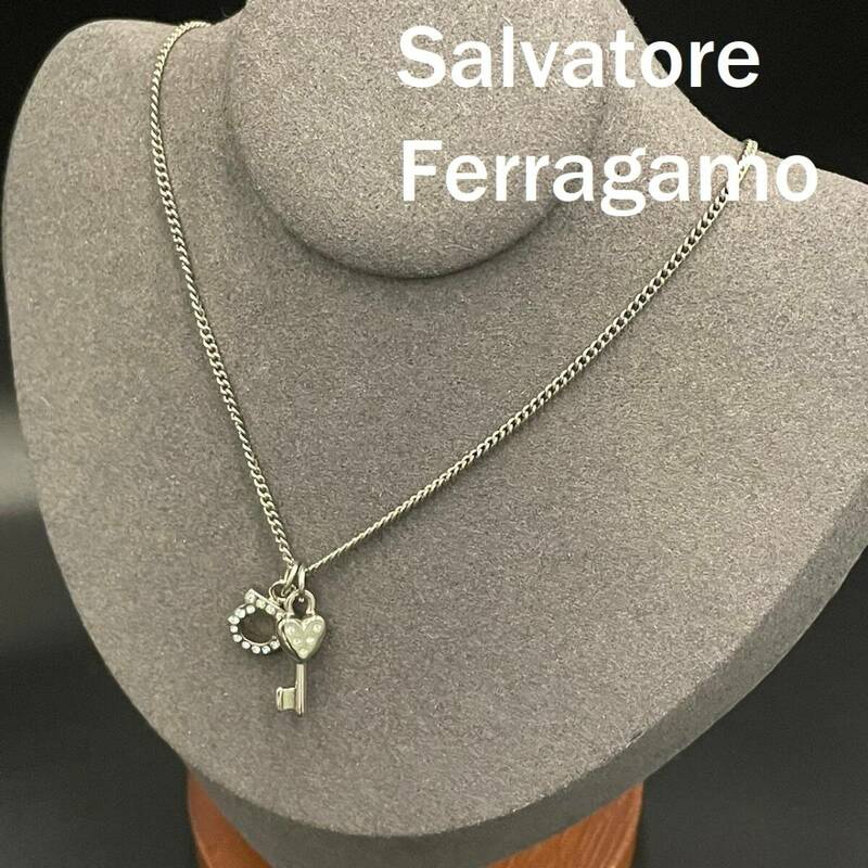 【人気】Salvatore Ferragamo / サルバトーレ フェラガモ ネックレス シルバー ガンチーニ アクセサリー/CYB78-11
