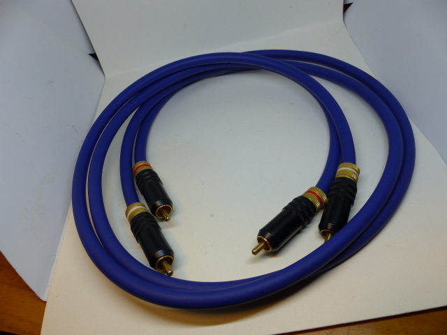 HIGH 8FC CABLE RCAケーブル 1mペア