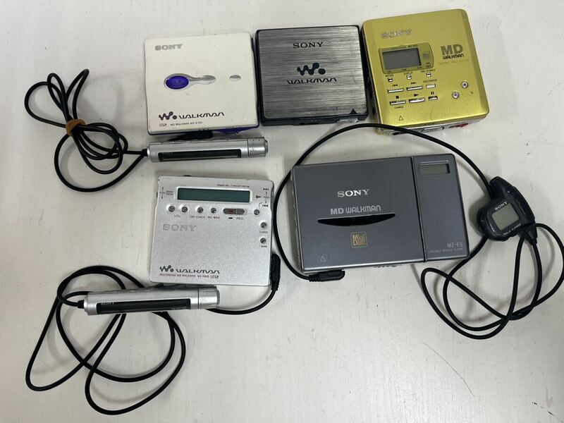 506h SONY ソニー WALKMAN ウォークマン MD まとめ 5台 WZ-E900 MZ-E700 MZ-E3 MZ-R55 MZ-R900