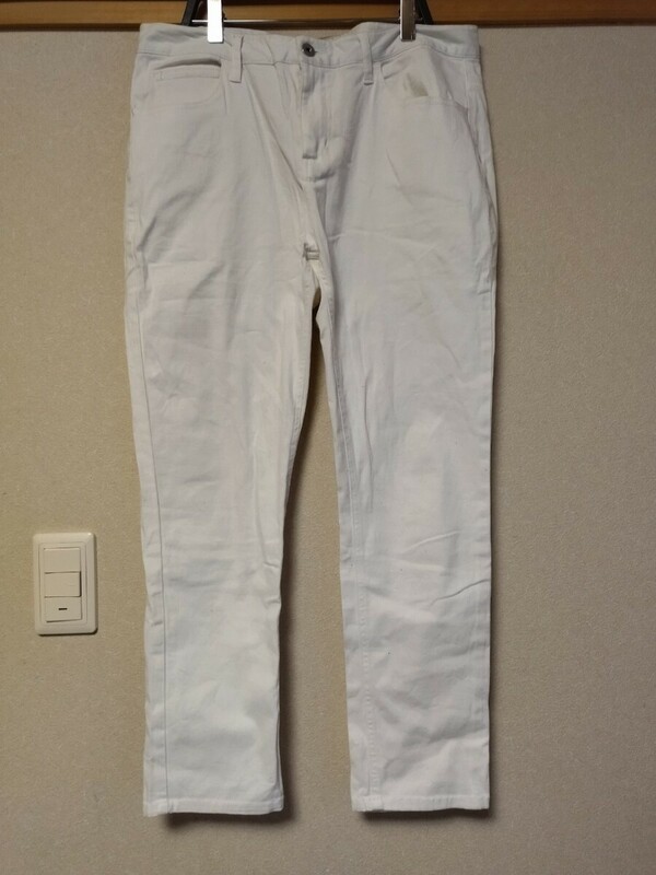 アーバンリサーチ　URBAN RESEARCH　パンツ　ズボン　白　40サイズ　メンズ　複数落札同梱発送可
