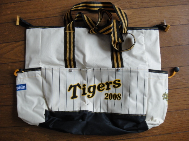 【HANSHIN Tigers 】　2008　阪神タイガース　大判　トートバッグ