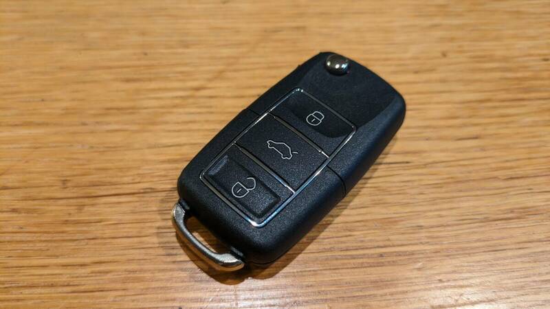 【新品】 VW フォルクスワーゲン 社外 キーレスリモコン キーレスキー リモコンキー 3ボタン ブラック 黒 鍵 キー リモコン ワーゲン