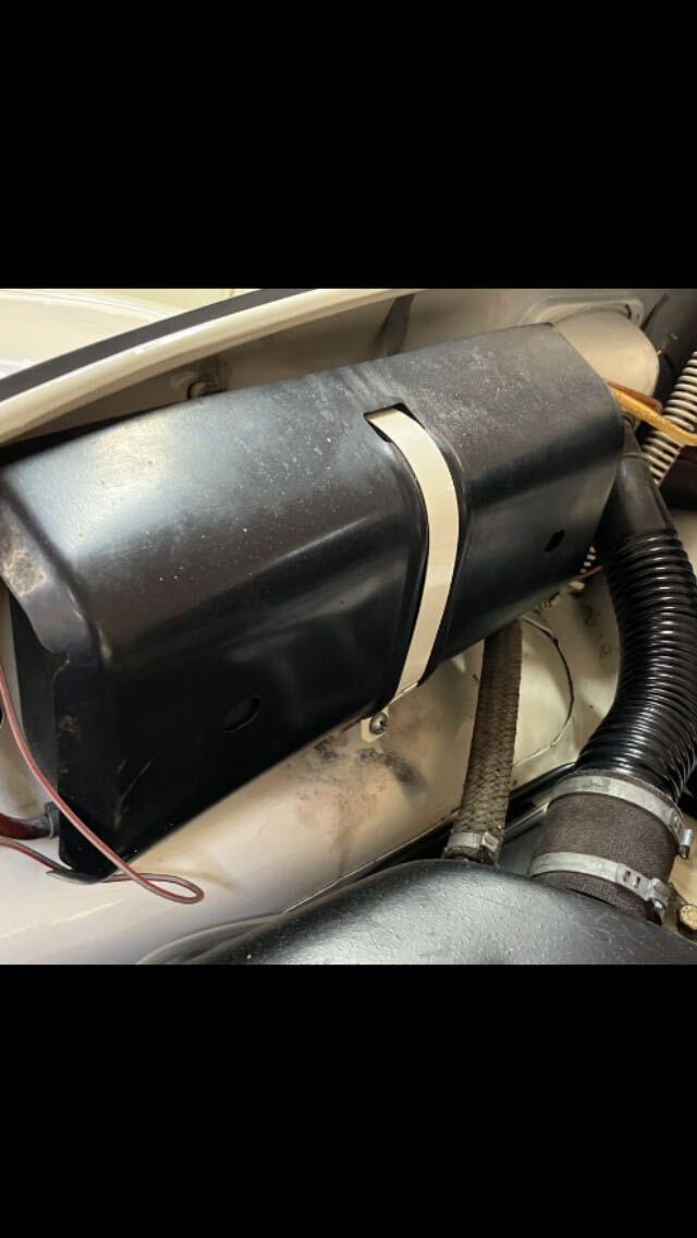 空冷ＶＷ　空冷ワーゲン　空冷ビートル　タイプ１　ジャーマンビートル　純正　キャニスター　カバー　A