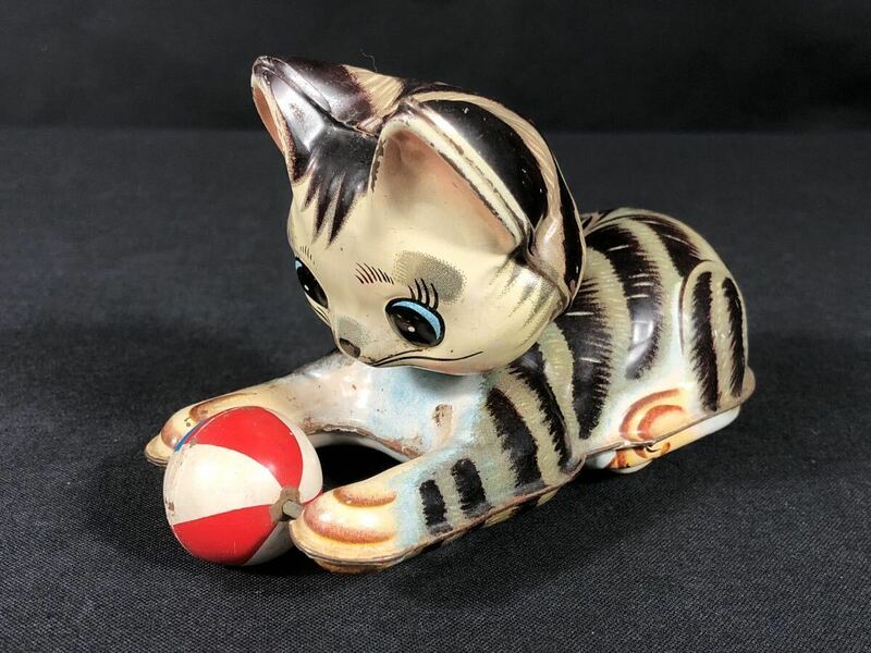 5/7a7 おもちゃ ブリキ 猫 ネコ ゼンマイ式 昭和 レトロ 玩具 アンティーク ビンテージ コレクション 動作確認済み 