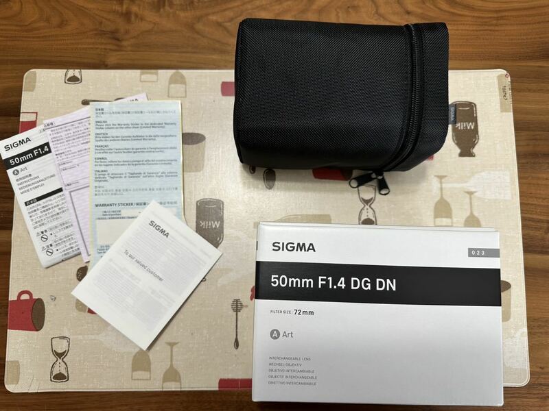 sigma シグマ 50mm F1.4 DG DN [ソニーE用] Eマウント　元箱 マニュアル　取説 レンズケース　未記入保証書、レンズありません