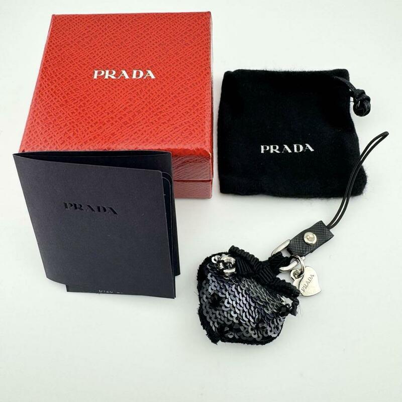 美品 PRADA プラダ ハート スパンコール チャーム 携帯ストラップ ブラック シルバー シルク レザー