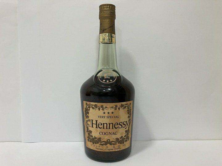 【H24607】Hennessy ヘネシー ベリースペシャル 700ml ブランデー 未開栓