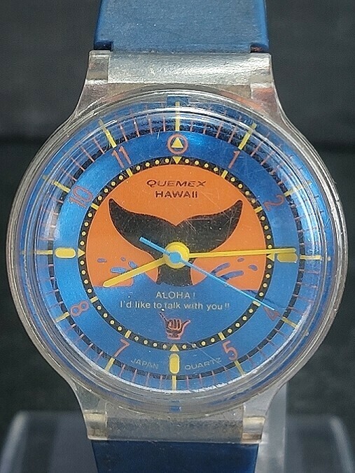 QUEMEX キューメックス HAWAII ALOHA! アナログ クォーツ ヴィンテージ 腕時計 クジラ ブルー文字盤 ラバーベルト 裏スケ プラスチック製