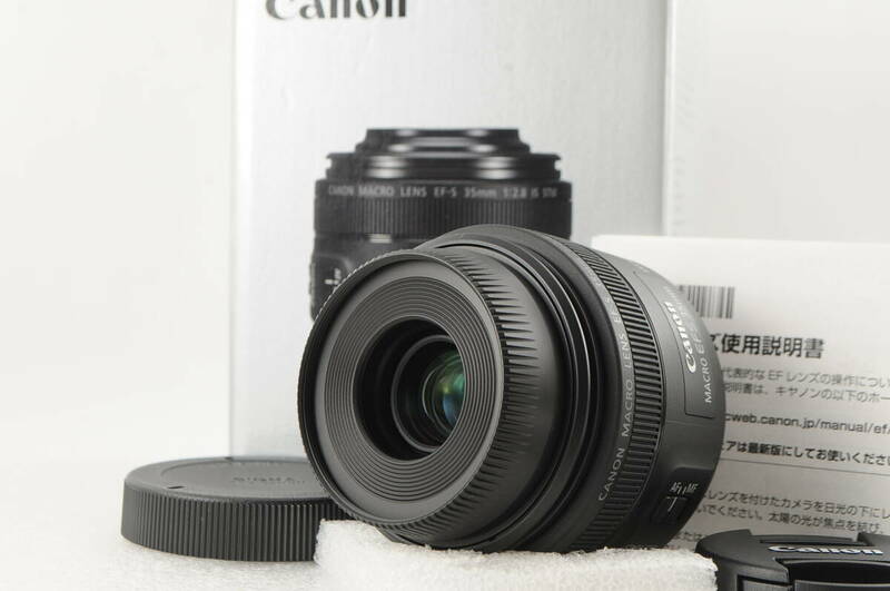 ★新品級★ Canon キヤノン EF-S 35mm F2.8 IS STM Macro 元箱付★清潔感溢れる綺麗な外観! 透き通る光学系! 全ての動作確認済! 完動品！