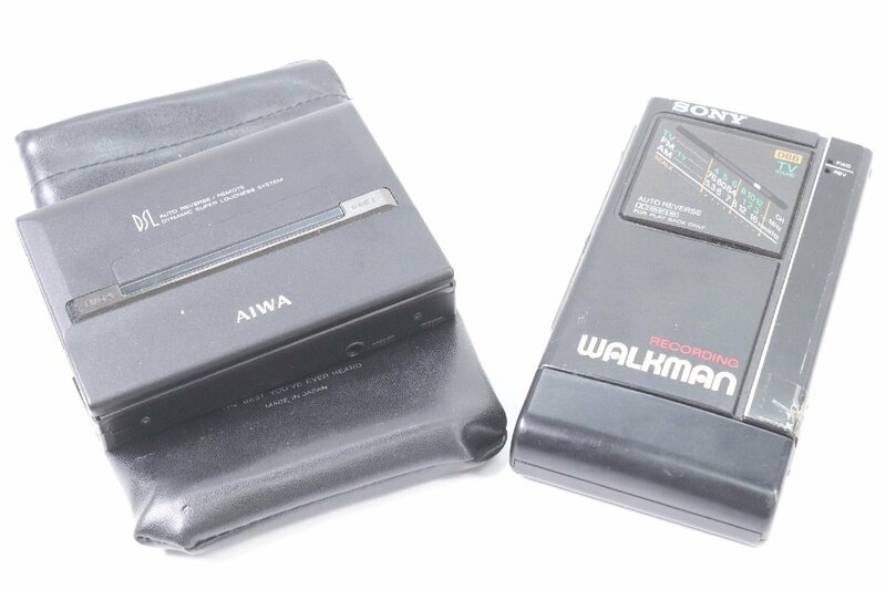 【2点】SONY WALKMAN ソニー ウォークマン RADIO WM-F404/AIWA アイワ AUTO REVERSE カセットプレイヤー HS-P50 保存袋付き 5204-KS