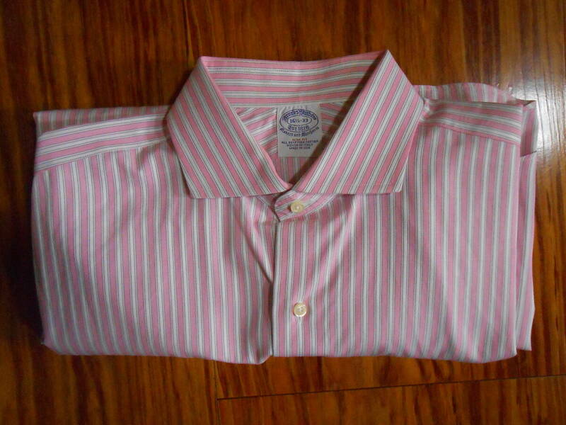 未使用（個人保管）米国 Brooks Brothers 米国製の高級ライン イタリア製エジプト綿使用の淡いピンク系ストライプ柄ドレスシャツ US16.5
