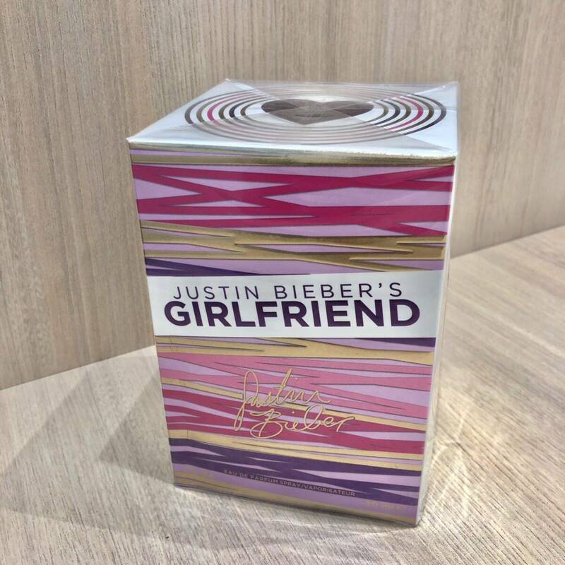 （S8013A）GIRLFRIEND ジャスティン・ビーバー　香水　未開封　箱ダメージ有　12個セット